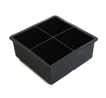 4 even square Black